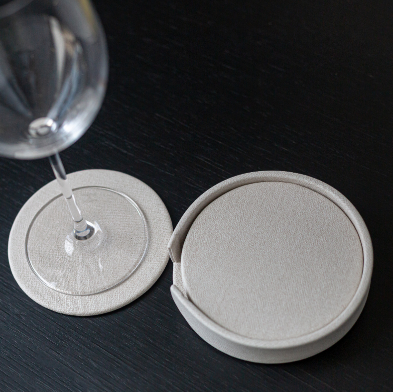 Set of 4 Round Coaster Set with Box