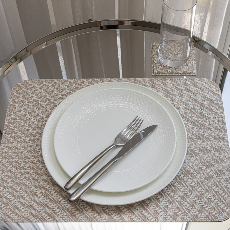 Vinyl placemat surface detail, durable dinner placemats, set your table in seconds - St Tropez, Bold Decor